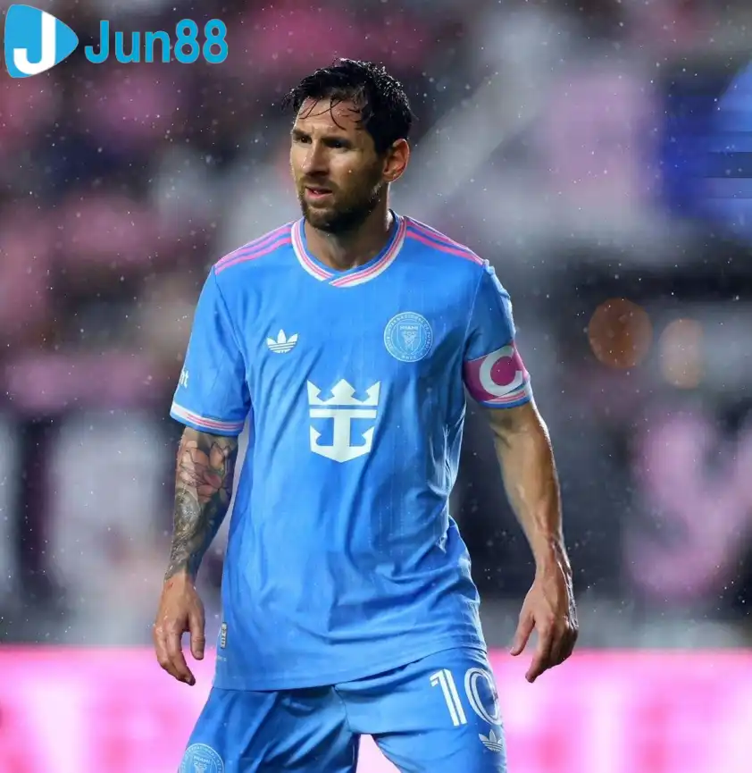 Lionel Messi chạm mốc 41 lần đóng góp bàn thắng mùa này (Ảnh: X).